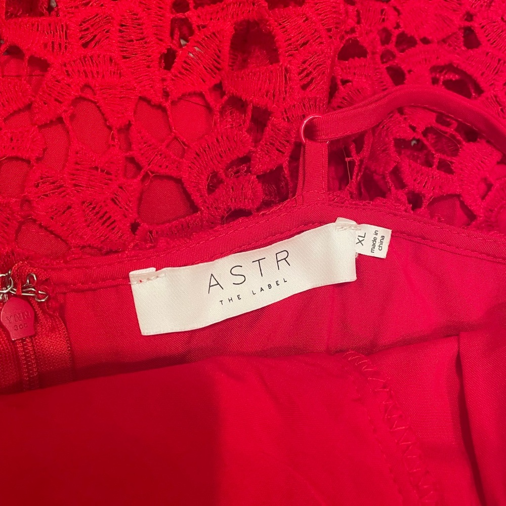 Astr Red Lace Midi Dress with Spaghetti Straps - Picture 5 of 6